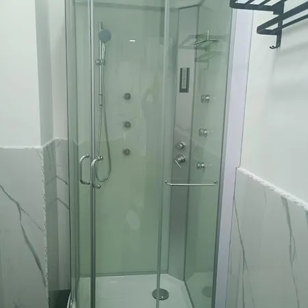 Europa Bed 3* 파르마
