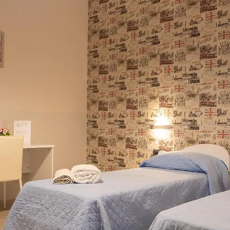 Europa Bed Couette-café Parme